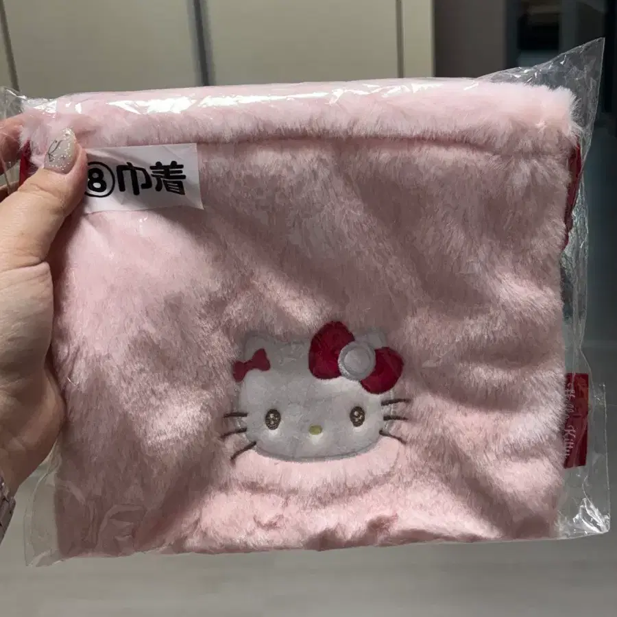 키티쿠지 파우치 새상품