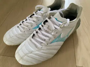 MIZUNO 축구 스파이크 화이트 블루 가격 인하 협상