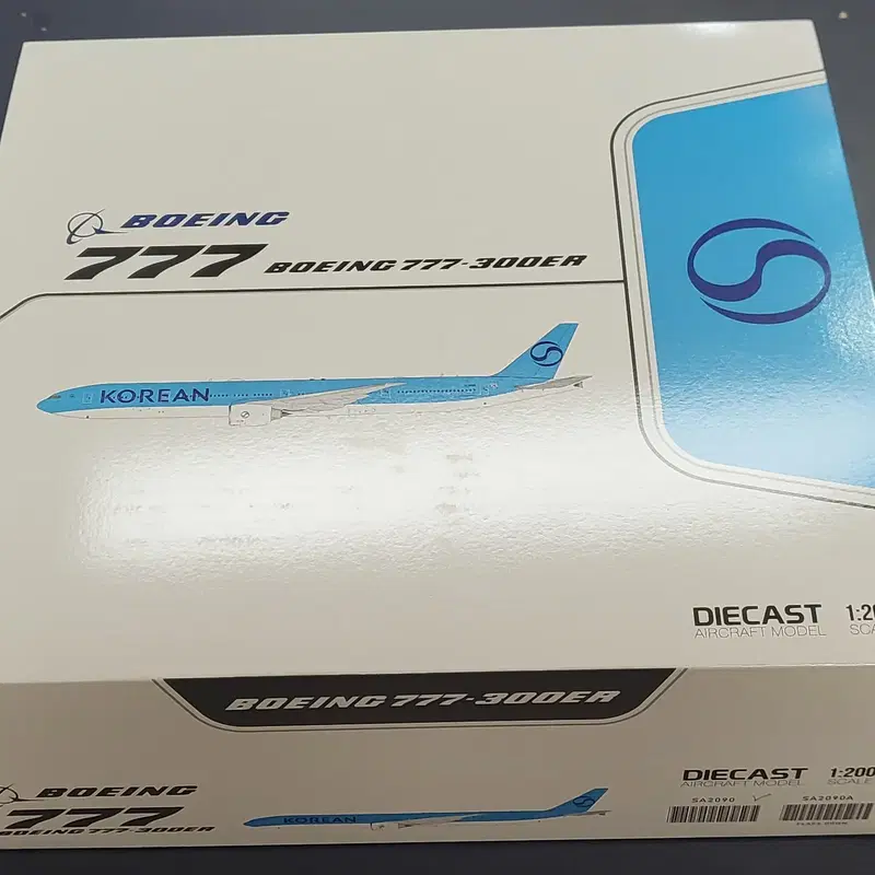 JC WIngs 보잉 777-300er 대한항공 모형비행기 팝니다