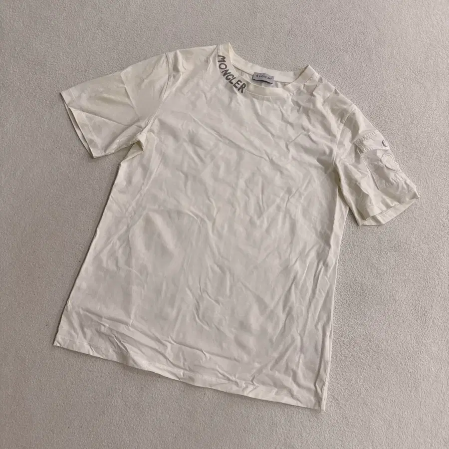 L 빈티지 넥 포인트 반팔 티 0713T2