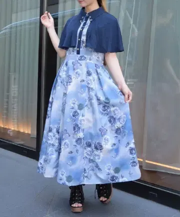 axes femme 아트 로즈 패턴 케이프 원피스 색스