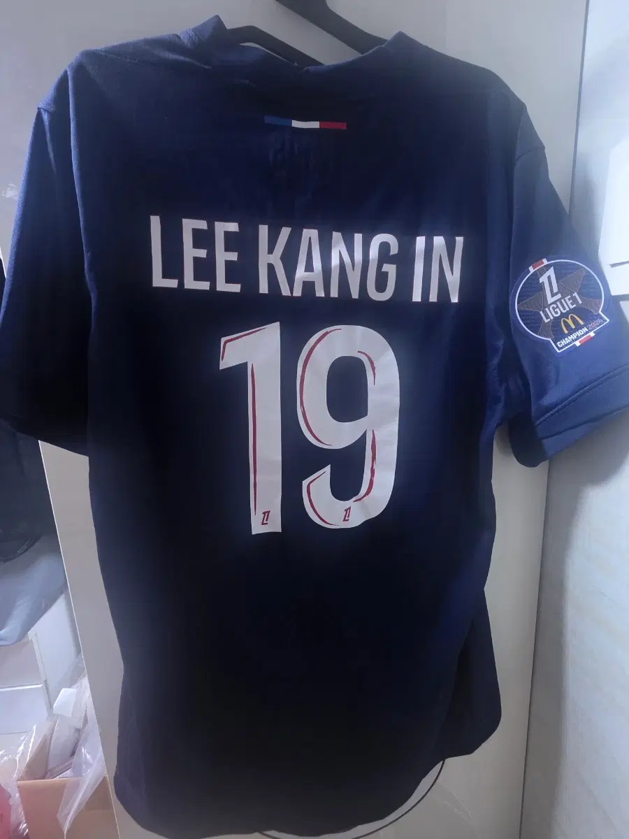 PSG 파리생제맹 이강인 마킹 유니폼 L size 양도