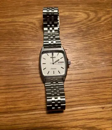 SEIKO Chronos 손목시계 쿼츠 실버 컬러