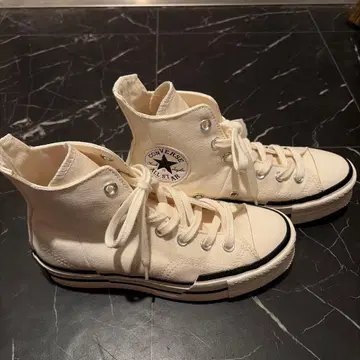 [한국 한정판] CONVERSE Chuck Taylor 하이컷