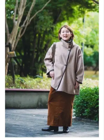 BEAMS HEART/파이핑 판초풍 코트