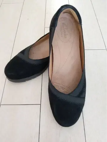 Clarks 클락스 플랫슈즈 블랙