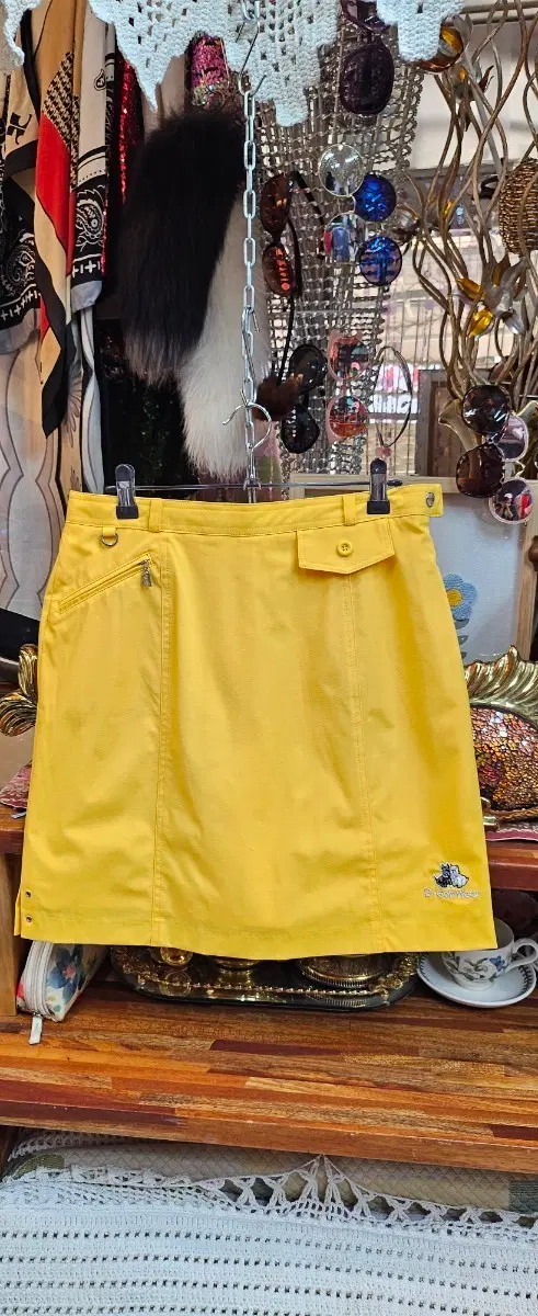 Golfwear"토끼 자수 옐로우 골프 스커트