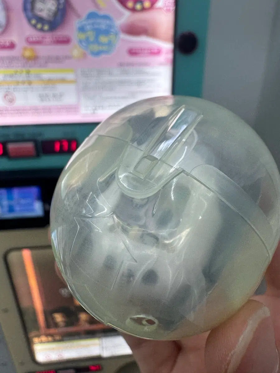 다마고치 가챠 구치파치 화이트
