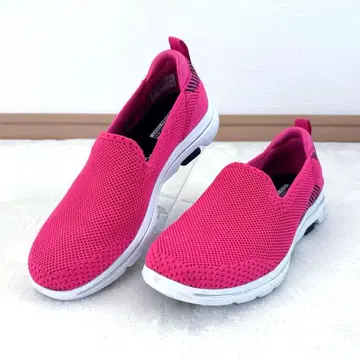 스케쳐스 GOwalk 5 슬립온 핑크 23.5cm 스니커즈
