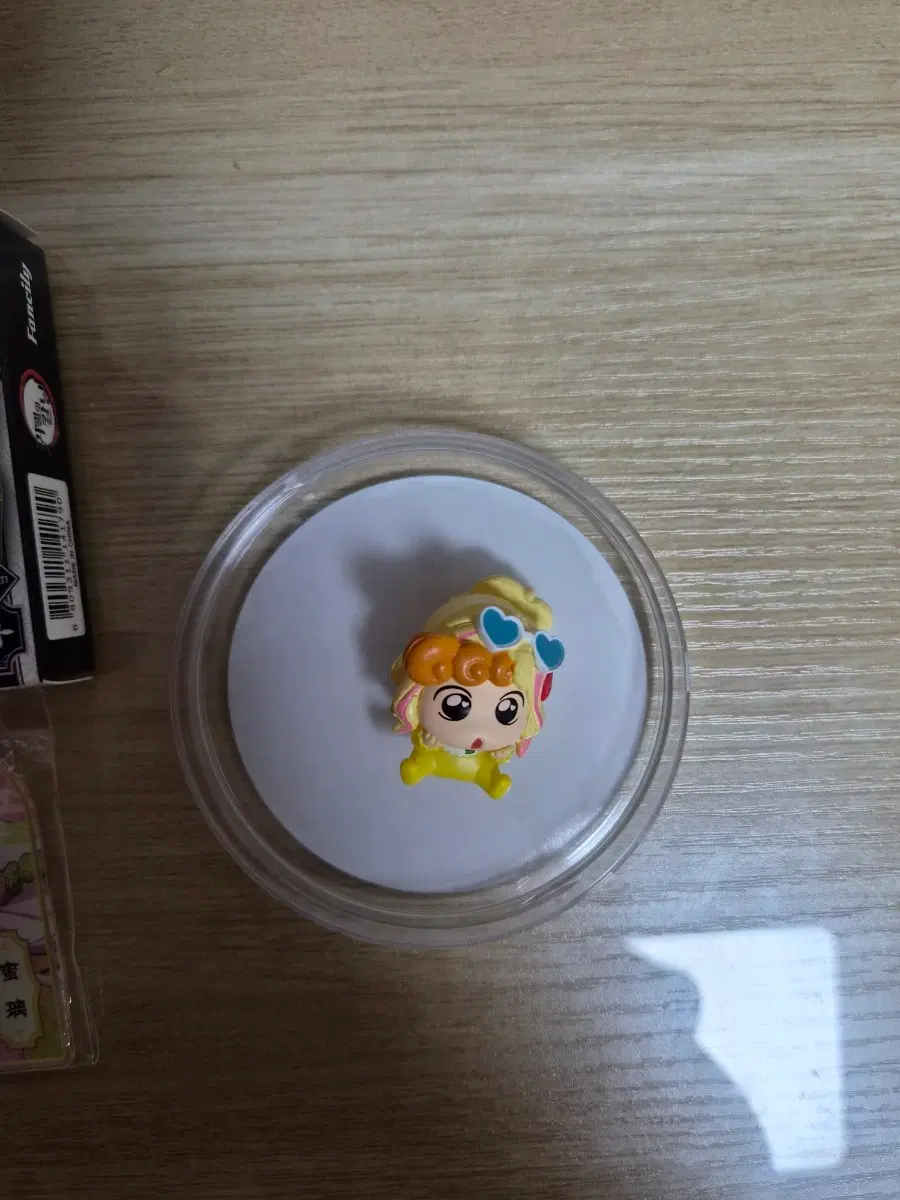 짱구는 못말려 피규어 캡슐 가차 짱아 갸루 반다이