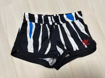 adidas originals 숏팬츠 제브라 패턴 S