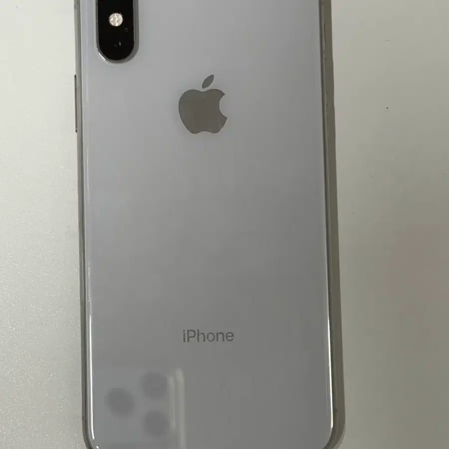 아이폰 XS 64GB 실버 배터리고장