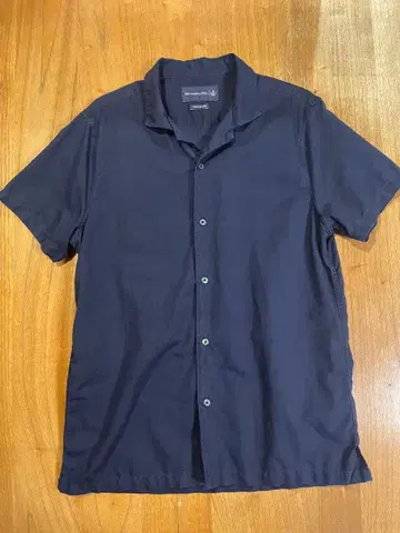 Abercrombie & Fitch 린넨 혼방 리조트 셔츠