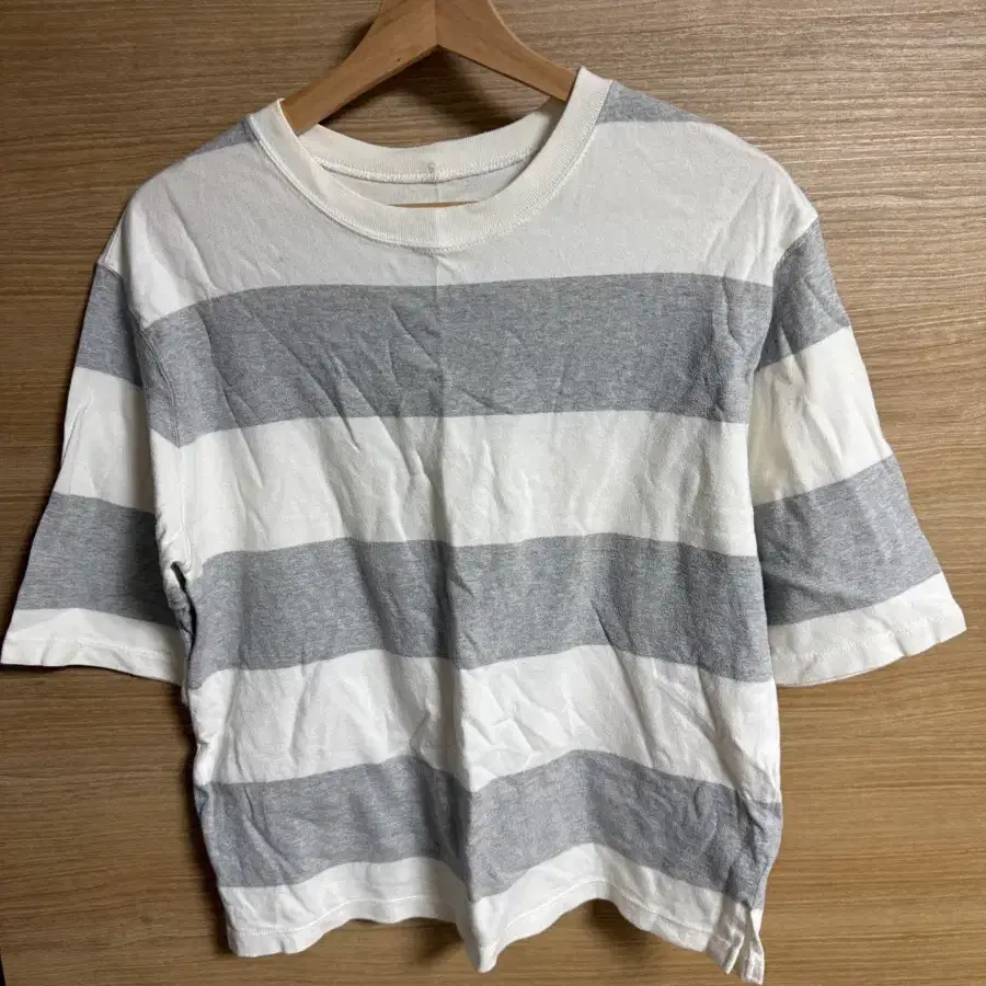 [S] 지오다노 GIORDANO 스트라이프 반팔티