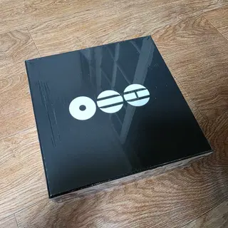 (미개봉)BTS아리랑 티셔츠 씨디박스(T-shirt CD BOX)