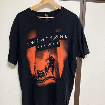Twenty One Pilots Tour 2017 XL