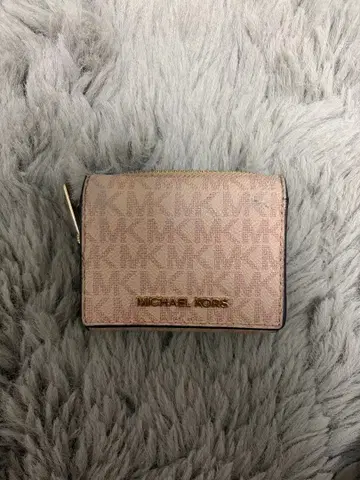 MICHAEL KORS 3단 폴더형 지갑 MK 로고 핑크 베이지