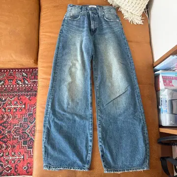 LAGUA GEM 커브 데님 팬츠