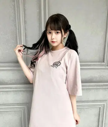 pium 티셔츠 핑크