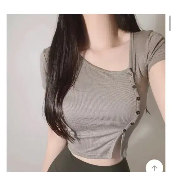 에에블리 단추 밑트임 크롭 반팔
