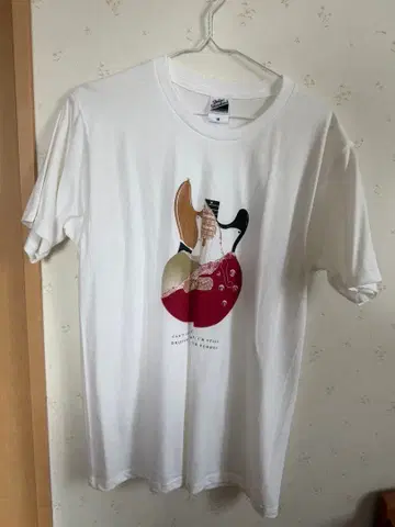 기븐 T셔츠 화이트