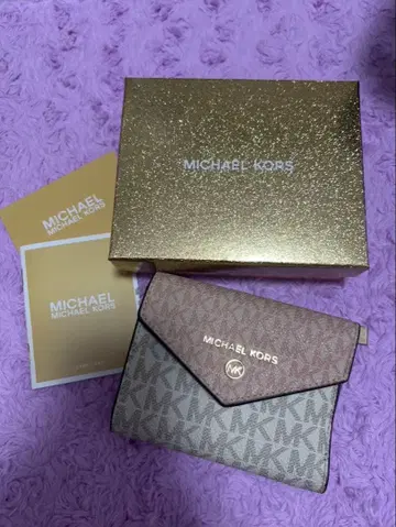 MICHAEL KORS 3단 폴더형 지갑 MK 로고