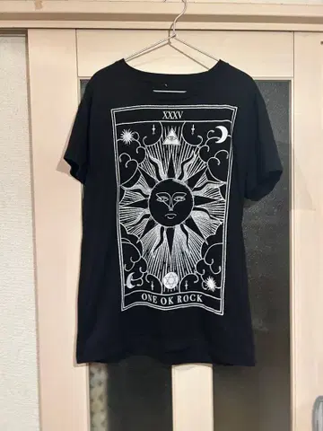 ONE OK ROCK 원오크 타로 카드풍 디자인 티셔츠