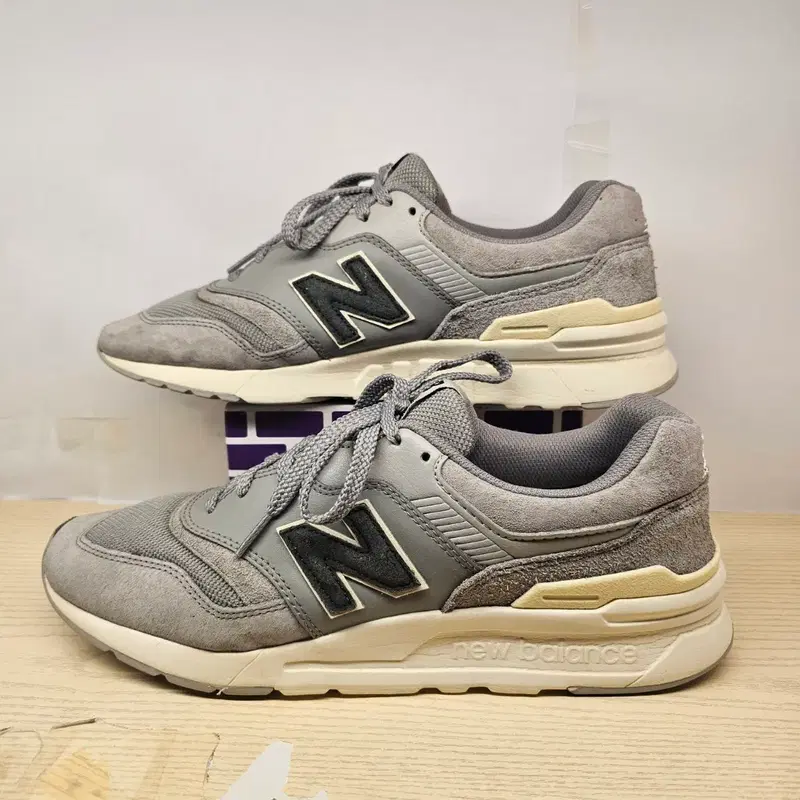 사이즈 290mm / 뉴발란스(New Balance) 997H /