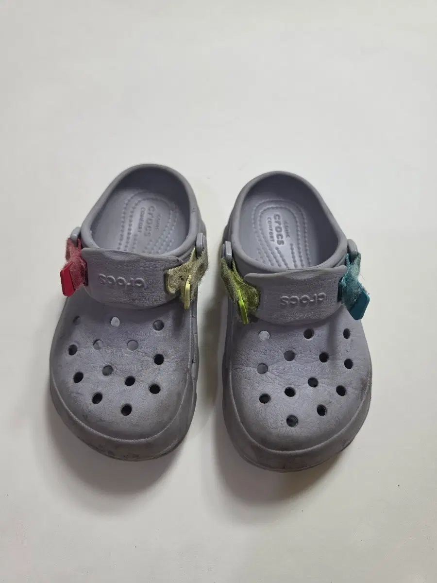 크록스 아동 샌들 회색 12 (180mm)