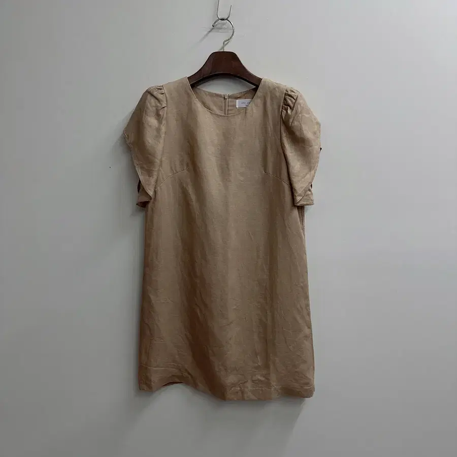 amy company 튤립 퍼프소매 린넨혼방 원피스