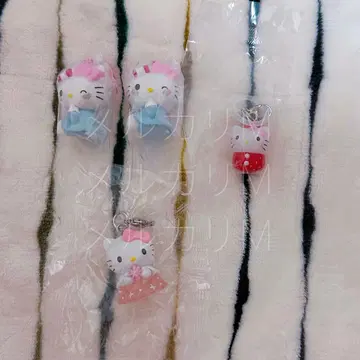 산리오 가챠 헬로키티 세트