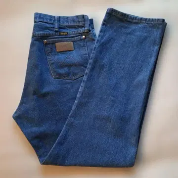 Wrangler 13MWZ(35 x 32)