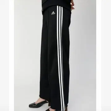 adidas moussy 콜라보 팬츠 와이드 레그 트랙 팬츠 블랙