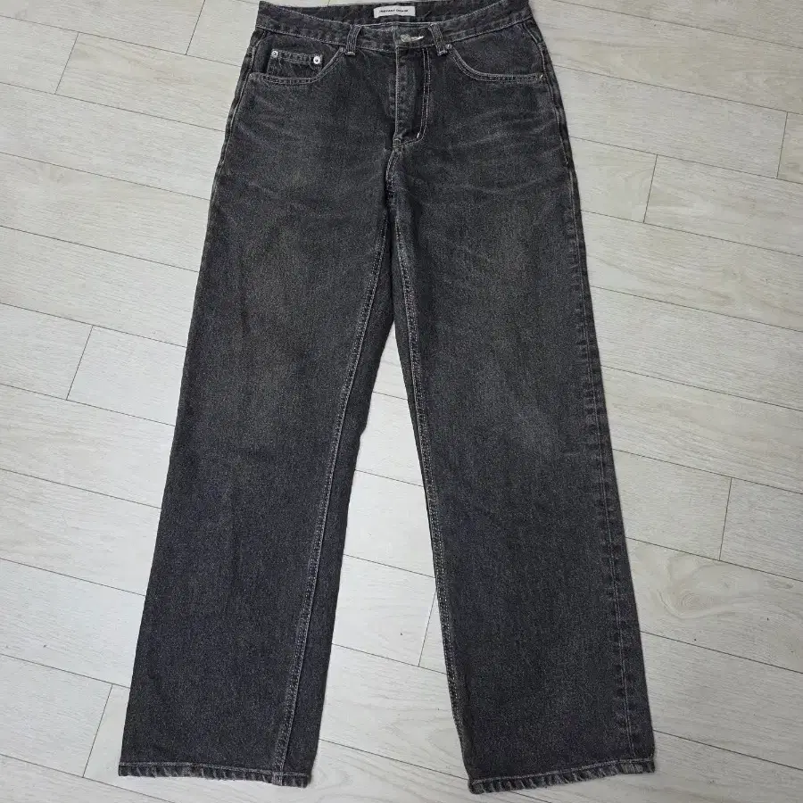 인스턴트데님 블랙 데님 팬츠