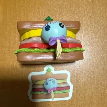 디즈니 스티치 샌드위치 스크럼프 피규어