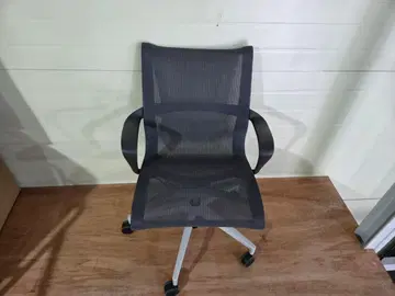 수입명품의자, 허먼밀러  Setu 체어