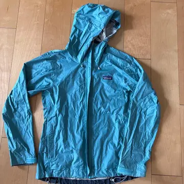 Patagonia 여성용 마운틴 파카 라이트 블루 S