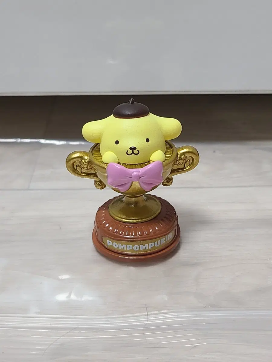 폼폼푸린 도장 트로피 피규어 팝니다.(무광)