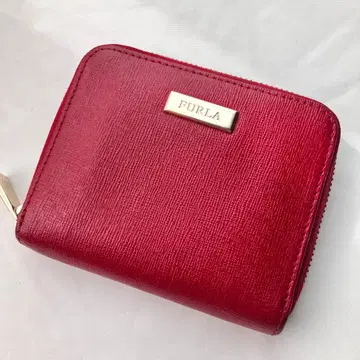 컨디션 최상 FURLA 라운드 지퍼 접이식 지갑 가죽 보르도 레드
