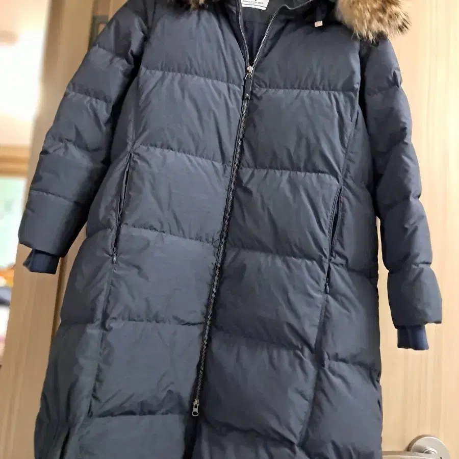 아늘드파마 다운 패딩 푸퍼 코트 그레이 퍼 후드