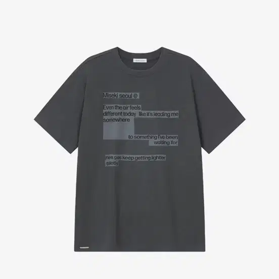 미세키서울 반팔 차콜 Block lettering shor sleeve