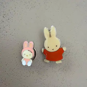 미피 키티 핀 배지 레트로