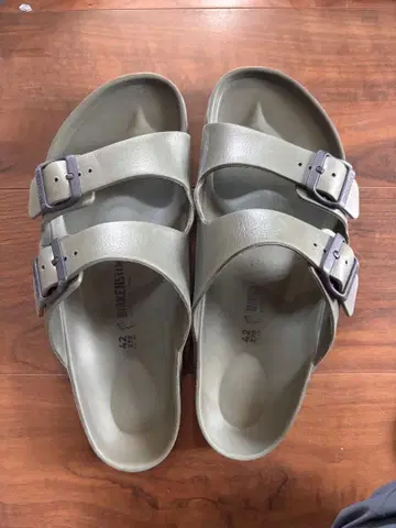 BIRKENSTOCK 샌들 카키 사이즈 42 270