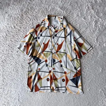 자라 ZARA 오픈 카라 셔츠 반팔 M 화이트 택 없음
