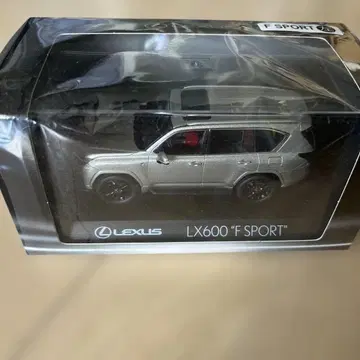 [미개봉 새상품] 필름 부착 렉서스 LX600 'F SPORT'
