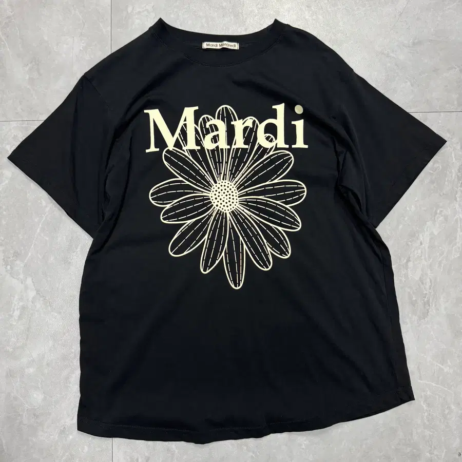 F 마르디 메크르디 Mardi Mercredi 반팔 티셔츠
