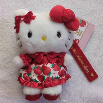 헬로키티 50주년 딸기 신문 마스코트 키링