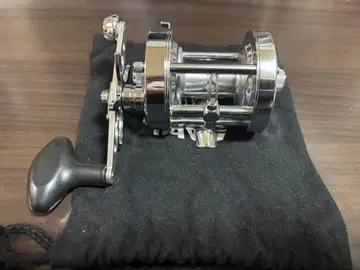 아부가르시아 앰버서더 6500CS 로켓 크롬 II
