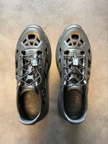 THE NORTH FACE 리액티브 스니커즈 26cm