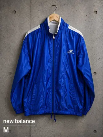 new balance 나일론 자켓 블루종 로고 자수 M